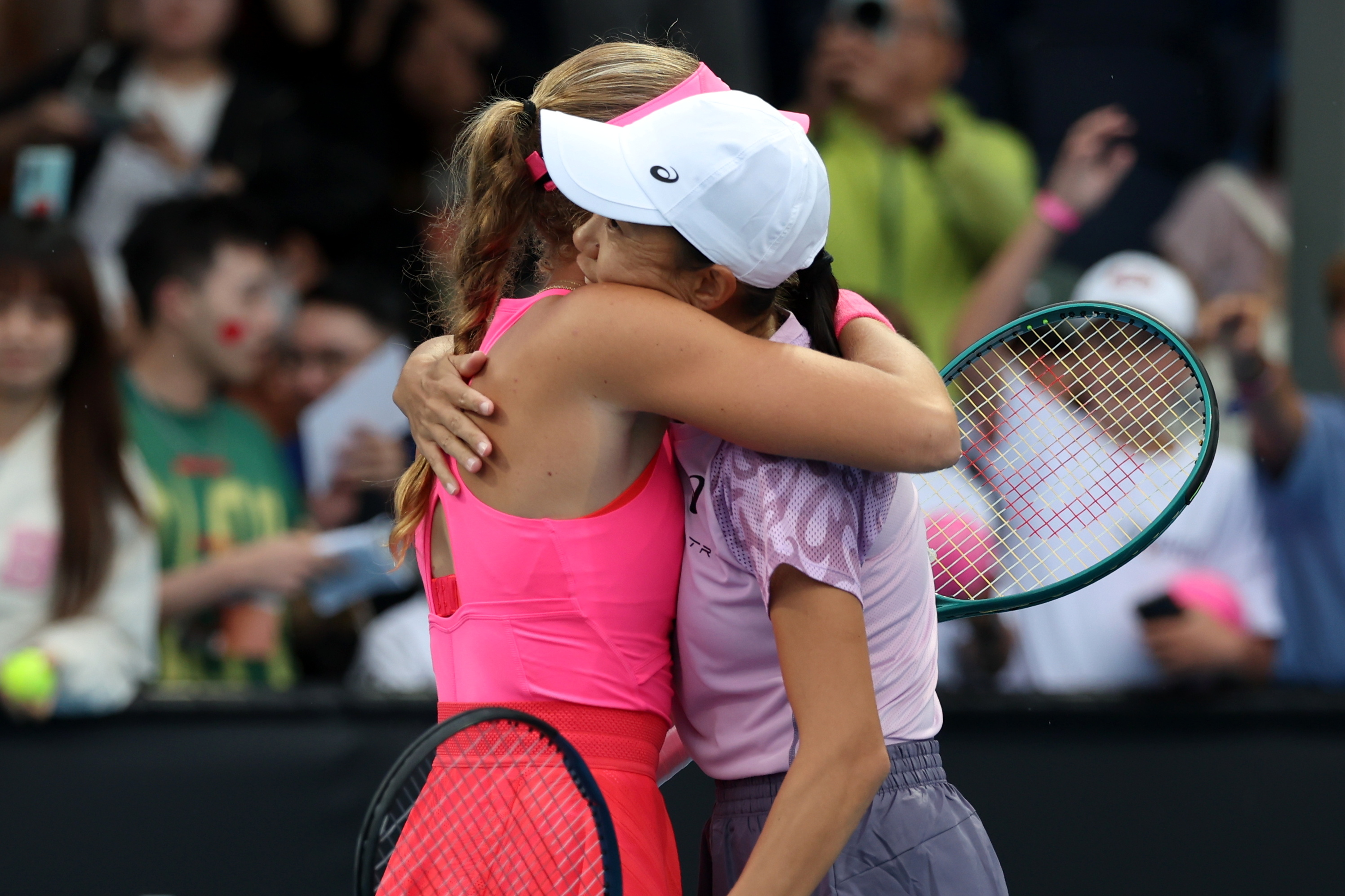 澳网险胜美网，阿尔卡拉斯关键制胜