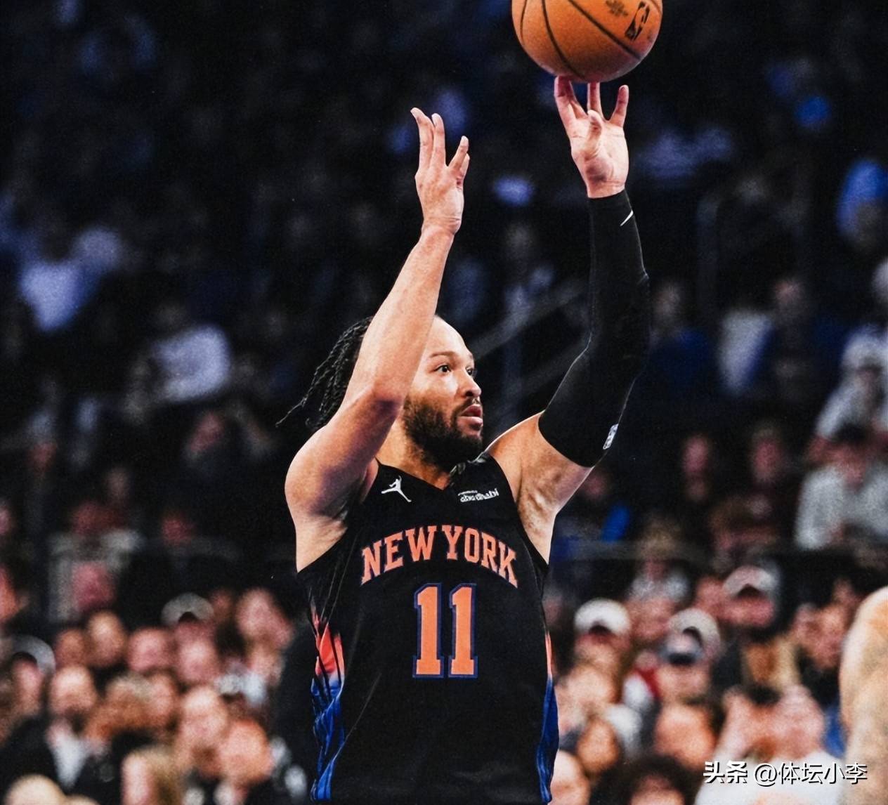 爱游戏体育-爵士鏖战吉林队，字母哥点燃赛场