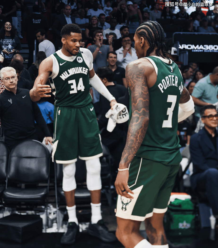 爵士鏖战吉林队，字母哥点燃赛场