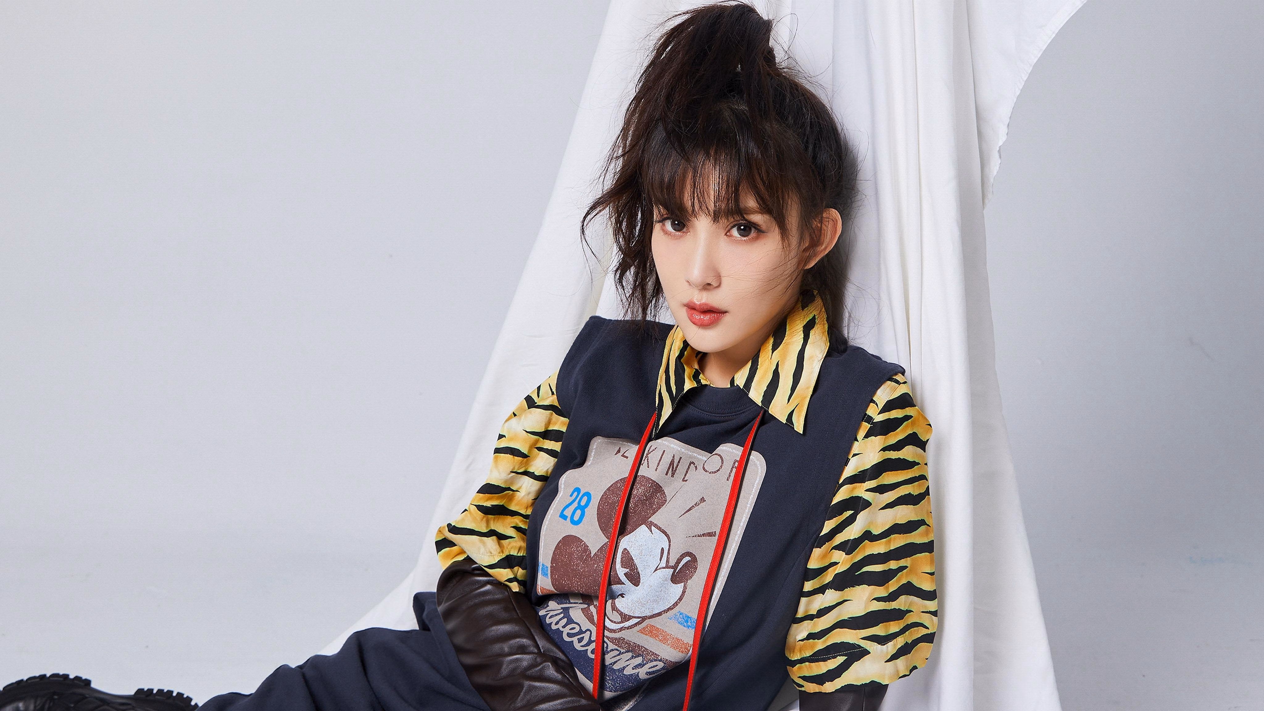 暴力美学的双重奏，德比硝烟与字母哥的肌肉交响曲