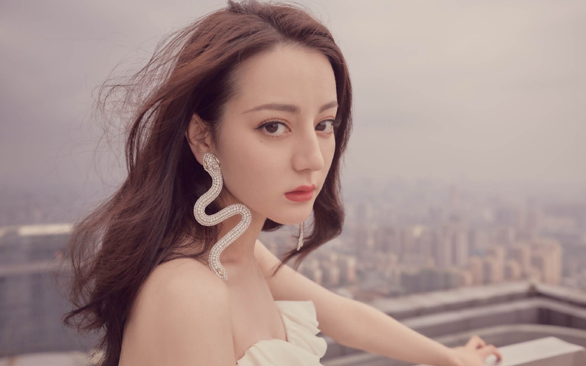绿茵孤勇，当加纳的防守反击撕裂葡萄牙黄金一代，迪亚斯用一己之力定义2026世界杯E组唯一剧本